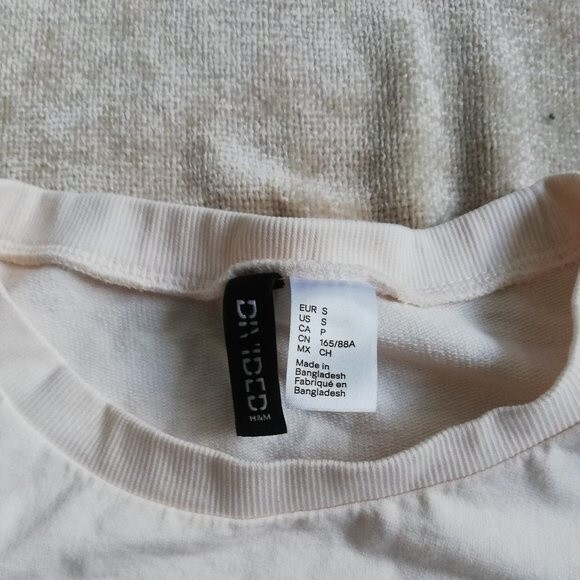 H&M Stay Positive Off White Sweatshirt Size Small - Picture 4 of 7